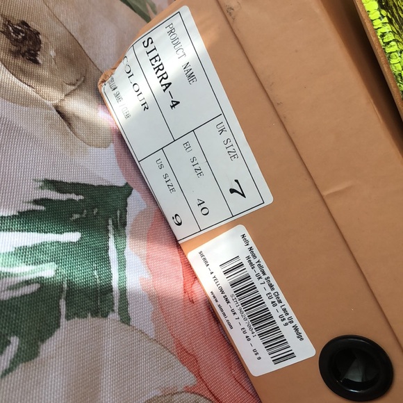 Simmi Shoes Neon Yellow Snake Wedge Heels - Picture 4 of 8